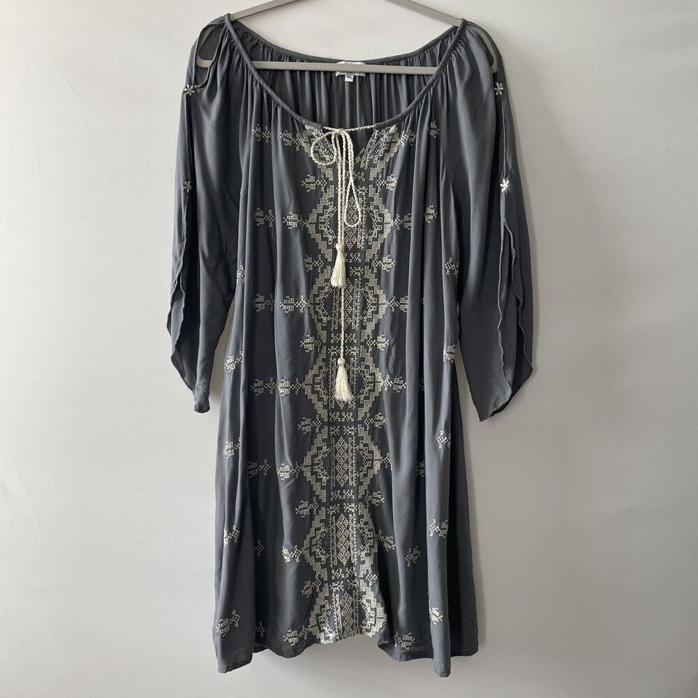 Chic Connection Embroidered Cold Shoulder Peasant Dress Gray Size XL-C